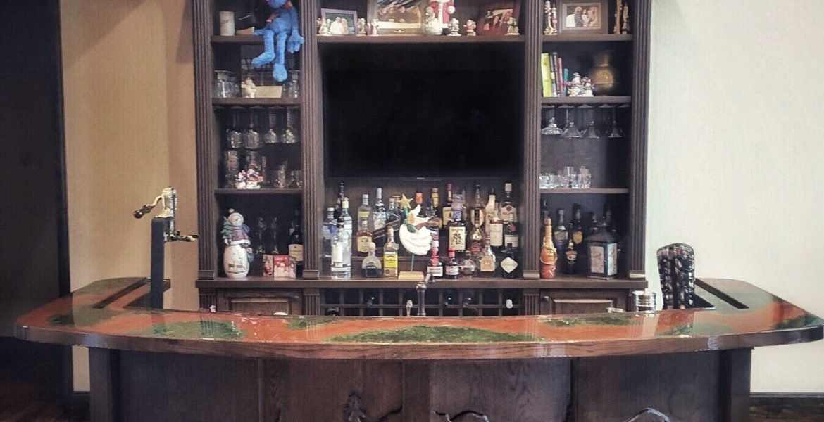 refined mountain lodge cabin bar with wilderness decor