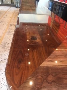 commercial high-gloss walnut restaurant bar top