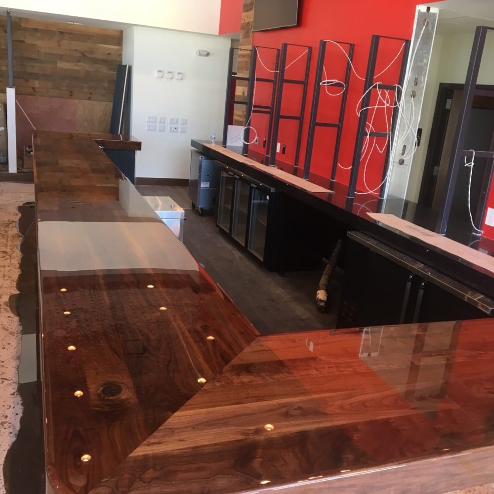 commercial high-gloss walnut restaurant bar top