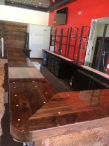 commercial high-gloss walnut restaurant bar top