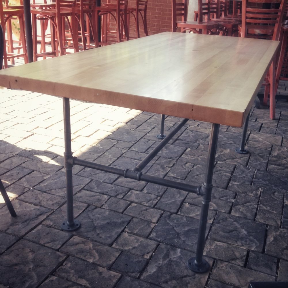 maple outdoor restaurant dining table